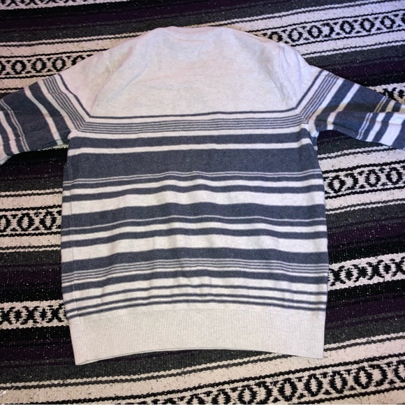 White and Blue Sweater - Picture 3 of 3